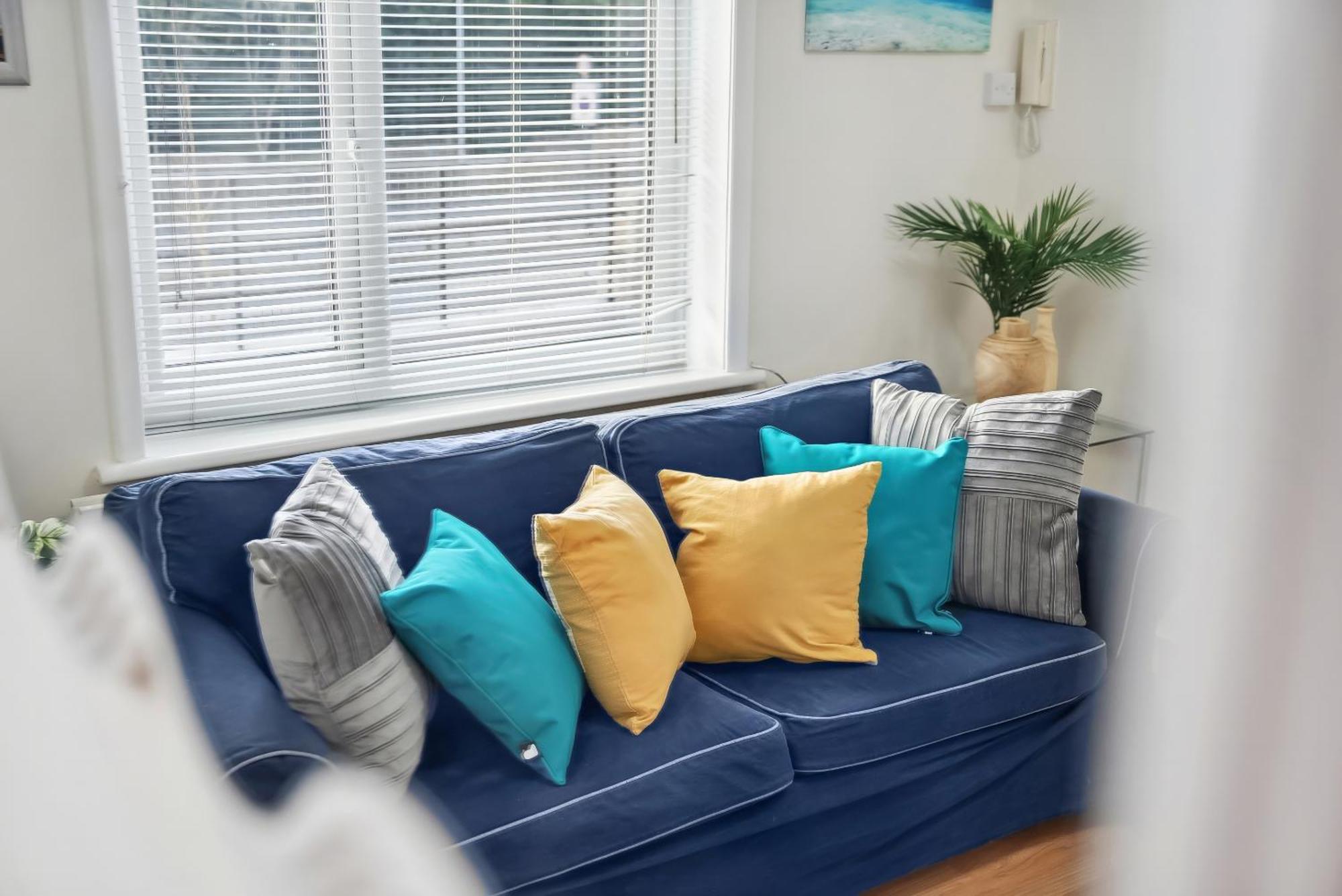 Vichy - Edgware Way 2 Bed Modern Апартаменты Лондон