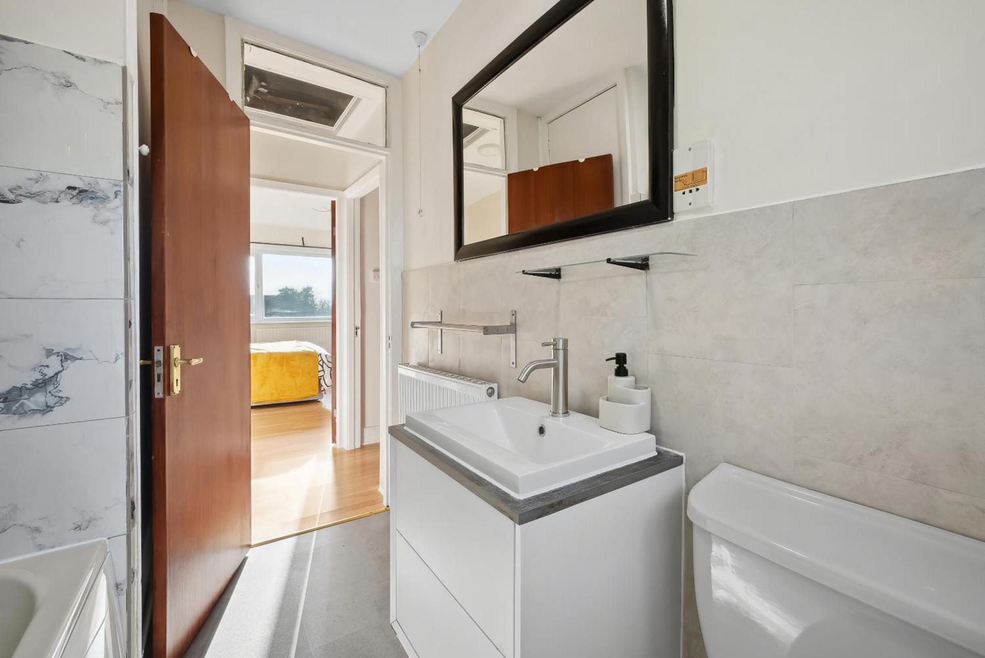 Апартаменты Vichy - Edgware Way 2 Bed Modern *